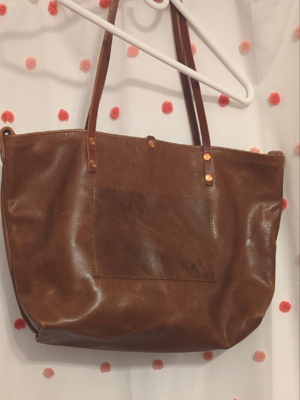 Classic Chestnut Leather Tote with Logo Patch Real Camel Leather - Picture 2 of 4